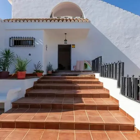 De Osos - Roquetas De Mar, Almeria, 3mins Walk To Playa Serena & Club De Golf Playa Serena, Entire House, With Xxl Private Pool & Gym