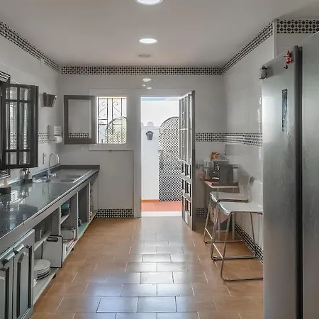 De Osos - Roquetas De Mar, Almeria, 3mins Walk To Playa Serena & Club De Golf Playa Serena, Entire House, With Xxl Private Pool & Gym Villa Roquetas de Mar